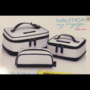 Nautica 3-piece Cosmetic Bag Set NWT